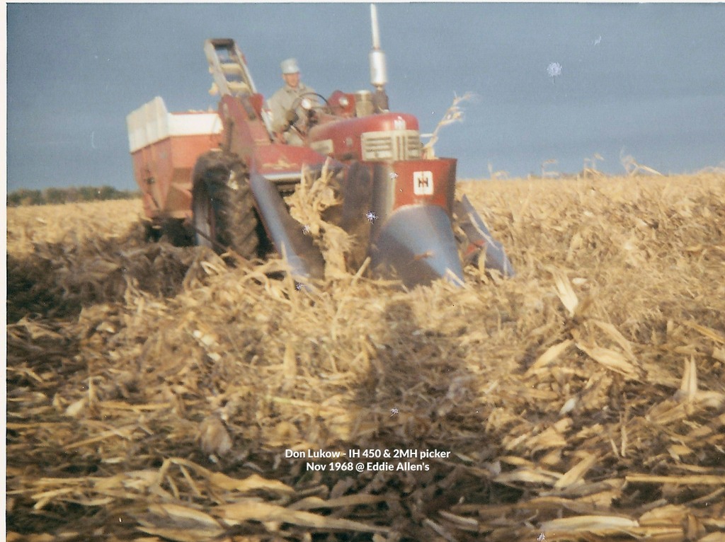 Viewing a thread Filling the corn crib